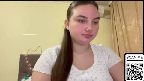 Mila online show from November 20, 4:18 pm