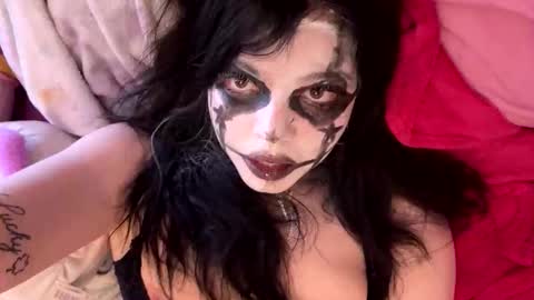 dreamycookies3 online show from May 25, 7:42 pm
