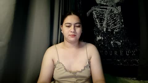 Snapshot of dreamycreamyst chatting on January 11, 11:12 am dreamycreamyst online show from January 11, 11:12 am