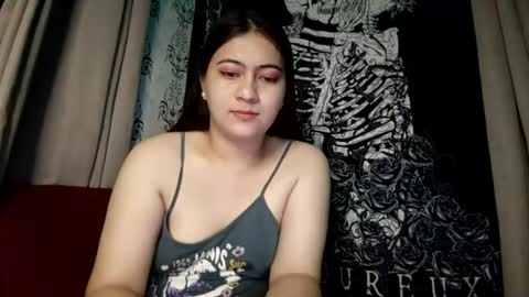Snapshot of dreamycreamyst chatting on March 11, 1:59 am dreamycreamyst online show from March 11, 1:59 am