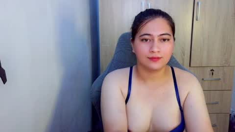 Snapshot of dreamycreamyst chatting on June 10, 1:21 pm dreamycreamyst online show from June 10, 1:21 pm
