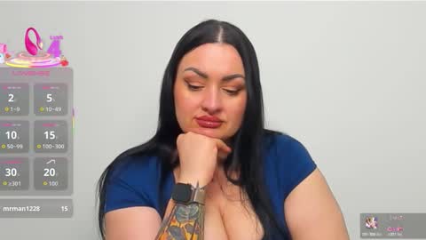 dreamyhousewife1 online show from March 27, 11:15 pm