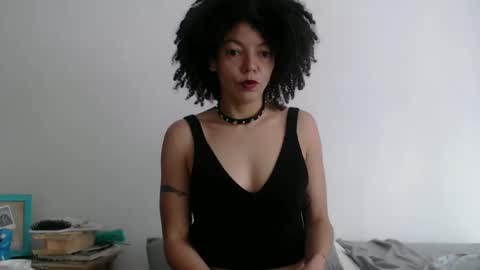 DreamyLatina online show from December 19, 12:56 pm