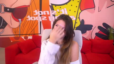 Snapshot of dreamylinaaa chatting on January 6, 7:31 am Lina online show from January 6, 7:31 am