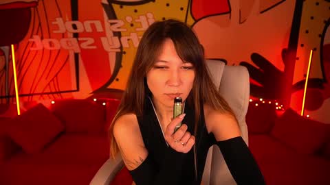 Snapshot of dreamylinaaa chatting on January 21, 7:26 am Lina online show from January 21, 7:26 am