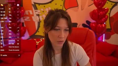 Snapshot of dreamylinaaa chatting on February 18, 11:00 am Lina online show from February 18, 11:00 am