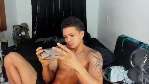 dres4u online show from March 27, 11:10 am