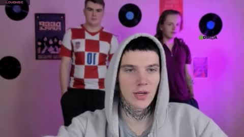 drew_soft_ online show from February 1, 7:56 pm