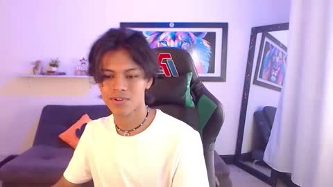 Snapshot of dreyk20 chatting on October 24, 1:51 pm Dreyk online show from October 24, 1:51 pm