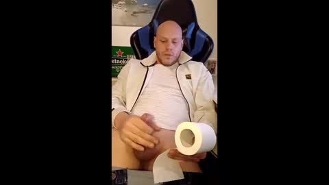 Snapshot of drijn3 chatting on February 25, 9:57 pm drijn3 online show from February 25, 9:57 pm