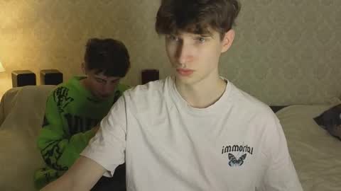 Snapshot of drinklinov chatting on March 15, 3:40 pm Mark online show from March 15, 3:40 pm