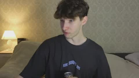 Snapshot of drinklinov chatting on March 23, 2:15 am Mark online show from March 23, 2:15 am