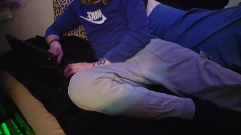 drippiehippie420 online show from January 18, 5:11 am