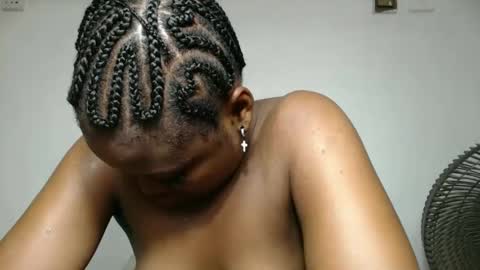 drippussy30 online show from February 9, 10:32 pm