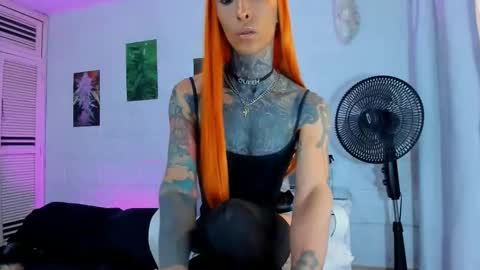 drippyorlove online show from February 26, 9:25 pm