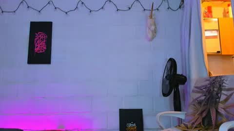 drippyorlove online show from July 26, 2:13 pm