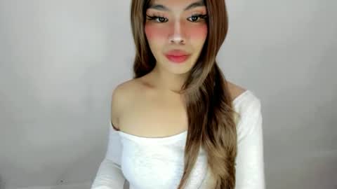 miss. Erika online show from September 27, 4:50 am