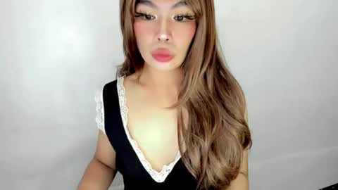 miss. Erika online show from November 2, 6:49 am