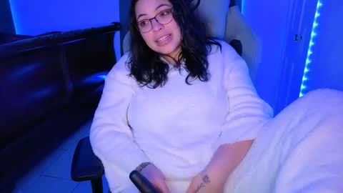 Snapshot of drizzypeach602 chatting on January 19, 4:27 am Drizzypeach602 online show from January 19, 4:27 am