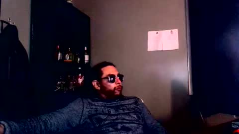 Snapshot of drogoloko233 chatting on February 10, 2:26 am drogo lpkp online show from February 10, 2:26 am