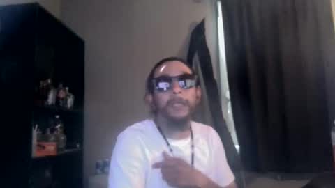 Snapshot of drogoloko233 chatting on May 3, 10:38 pm drogo lpkp online show from May 3, 10:38 pm