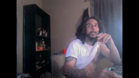 Snapshot of drogoloko233 chatting on May 14, 1:23 am drogo lpkp online show from May 14, 1:23 am