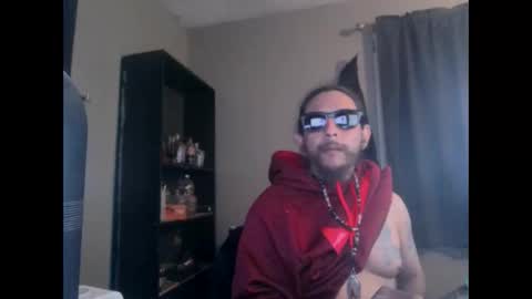 Snapshot of drogoloko233 chatting on May 15, 2:40 am drogo lpkp online show from May 15, 2:40 am