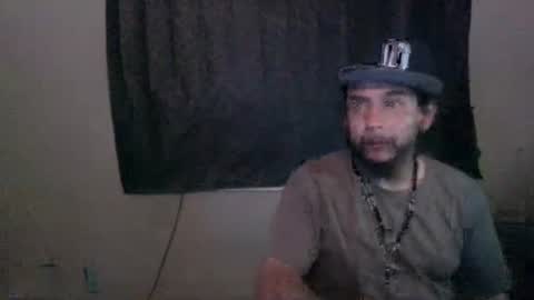 Snapshot of drogoloko233 chatting on June 14, 2:24 am drogo lpkp online show from June 14, 2:24 am