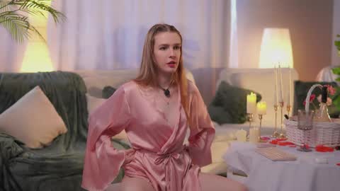 dropkiss online show from March 27, 10:04 am