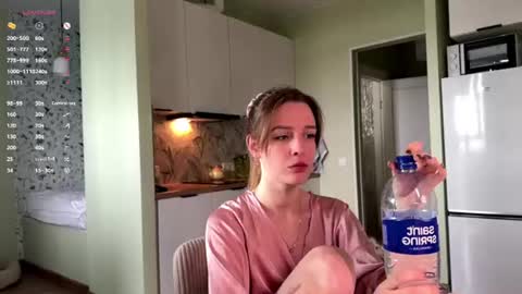 dropkiss online show from June 15, 12:07 pm