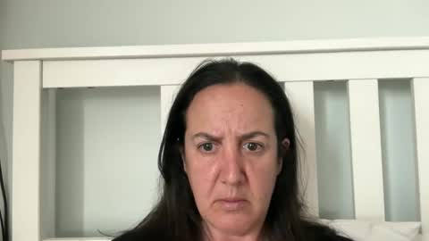Snapshot of drresa chatting on April 10, 5:34 am Dr. Resa online show from April 10, 5:34 am