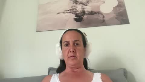 Snapshot of drresa chatting on May 16, 10:36 am Dr. Resa online show from May 16, 10:36 am