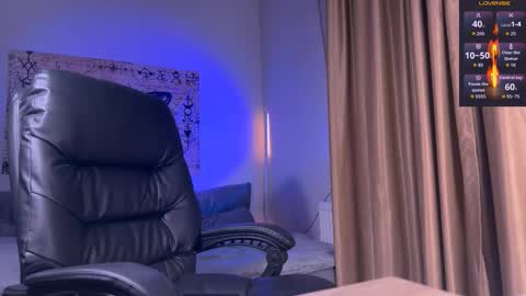 Mistress Lola Slavic witch online show from December 3, 8:45 am