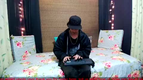Snapshot of drumcore_01 chatting on May 21, 11:34 pm Drum-Core online show from May 21, 11:34 pm