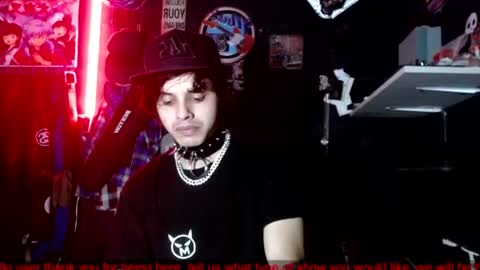 Snapshot of drumcore_01 chatting on June 15, 11:29 pm Drum-Core online show from June 15, 11:29 pm
