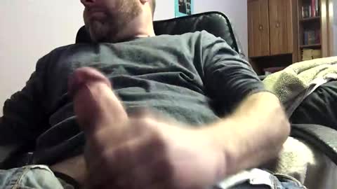 Snapshot of drunkcanuck07 chatting on March 18, 8:23 pm drunkcanuck07 online show from March 18, 8:23 pm