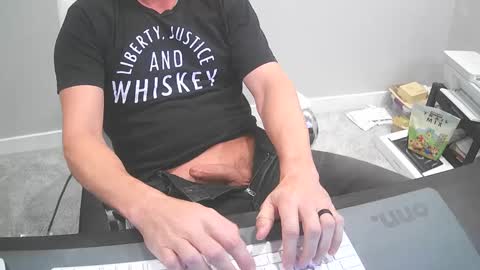 D Ship online show from December 2, 6:32 pm