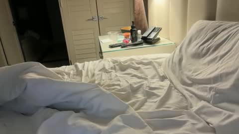 Snapshot of ds0574 chatting on February 23, 7:39 am D Ship online show from February 23, 7:39 am