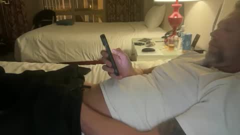 Snapshot of ds0574 chatting on March 27, 5:24 am D Ship online show from March 27, 5:24 am
