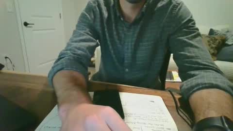 Snapshot of dsmitty345 chatting on October 23, 2:33 am dsmitty345 online show from October 23, 2:33 am