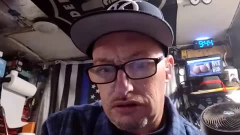 Snapshot of dsmock chatting on January 13, 4:45 pm dsmock online show from January 13, 4:45 pm