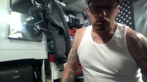 Snapshot of dsmock chatting on March 4, 9:04 am dsmock online show from March 4, 9:04 am