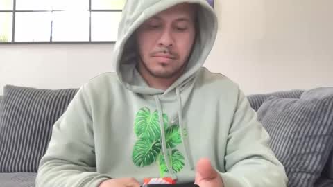 Snapshot of dtfandrecord chatting on February 22, 9:35 pm dtfandrecord online show from February 22, 9:35 pm