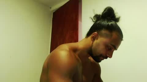 S.K..maorisa98 VIDEOS SEXHARD PPBOY 55TASTEPROTEIN online show from June 25, 12:31 pm