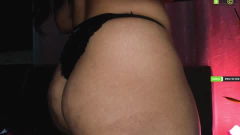 duamilktits online show from November 13, 9:08 am