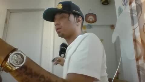 Snapshot of dubz07 chatting on June 9, 9:26 pm dubz07 online show from June 9, 9:26 pm
