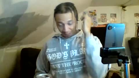 Snapshot of dubz07 chatting on July 5, 12:34 pm dubz07 online show from July 5, 12:34 pm