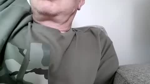 ducksrow online show from June 13, 12:36 pm