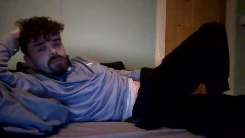 Snapshot of dude106954 chatting on March 18, 10:24 pm dude106954 online show from March 18, 10:24 pm