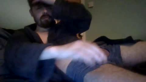 Snapshot of dude106954 chatting on March 29, 4:01 am dude106954 online show from March 29, 4:01 am